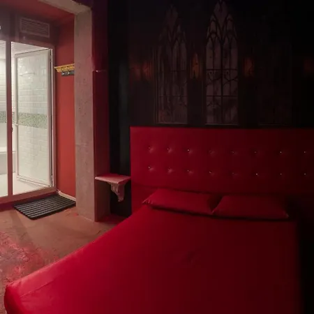 La Mazmorra De Lucifer Apartment Madrid Exterior photo